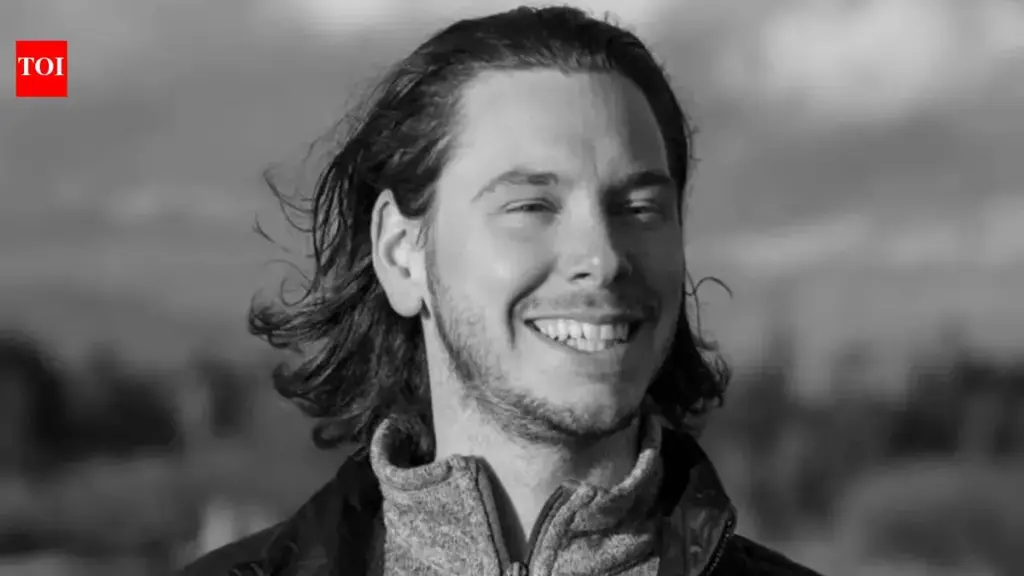 Air Canada Crash at LaGuardia Airport Kills Pilots