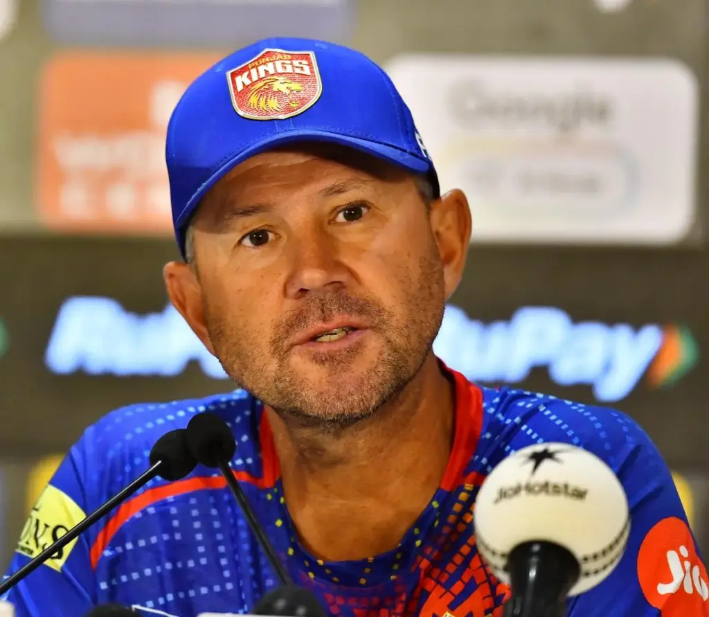 Mitchell Owen in Line to Replace Josh Inglis