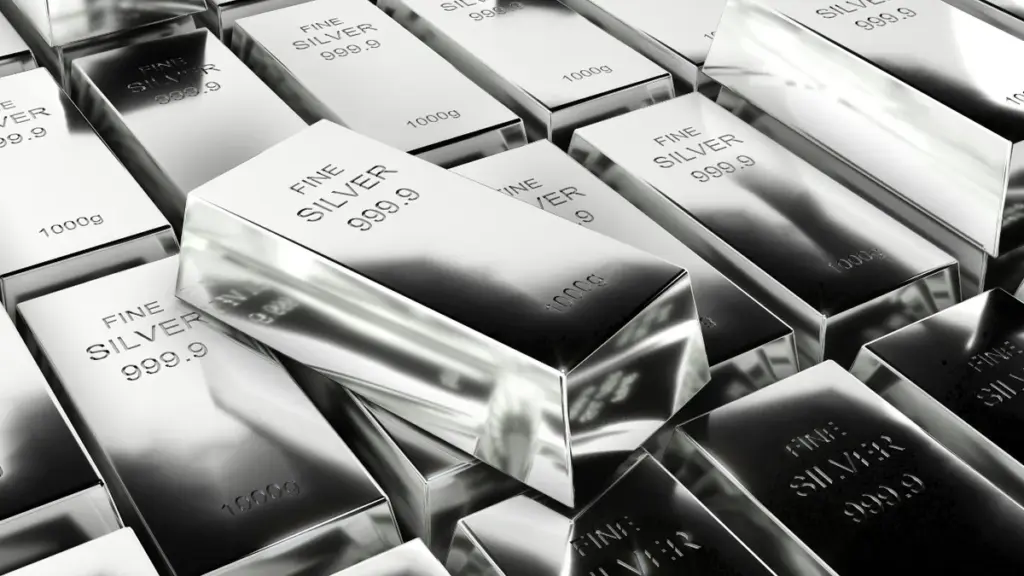 Silver MCX Live Prices Plummet to ₹2,22,234