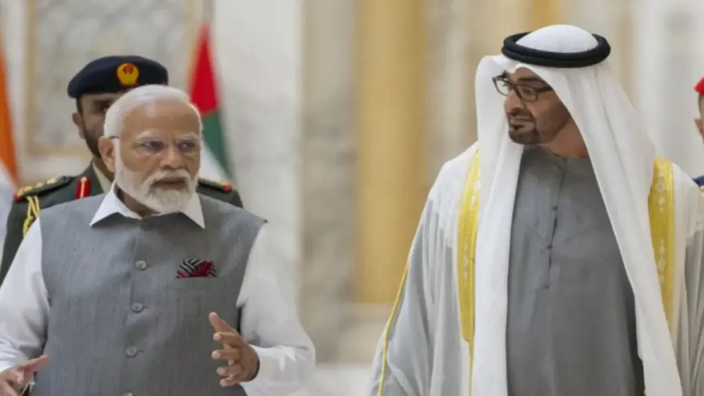 अबू धाबी: Abu Dhabi Faces Criticism Over Financial Ties with Pakistan