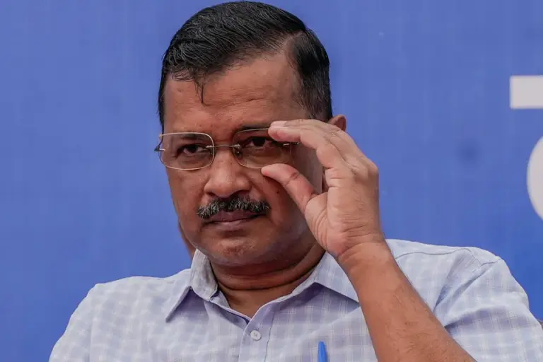 अरविंद केजरीवाल: Arvind Kejriwal Backs Mamata Banerjee Ahead of West Bengal Elections
