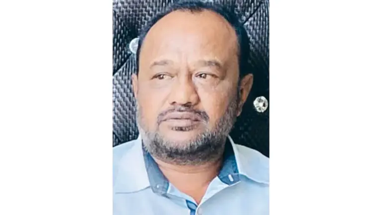 Khaleel Ahmed Injured During IPL Match Against KKR