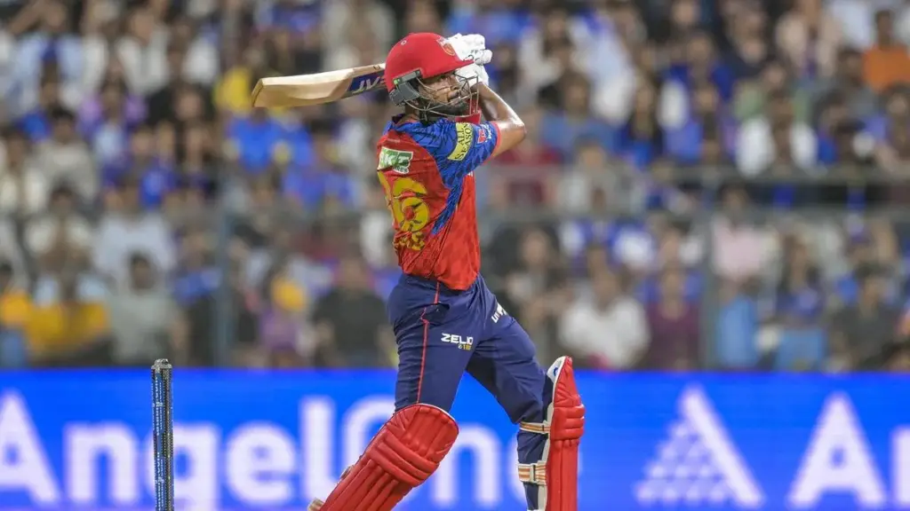 Punjab Kings vs Lucknow Super Giants Standings