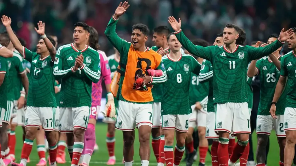Mexico City: Mexico ends 40-year World Cup knockout drought with win over Ecuador