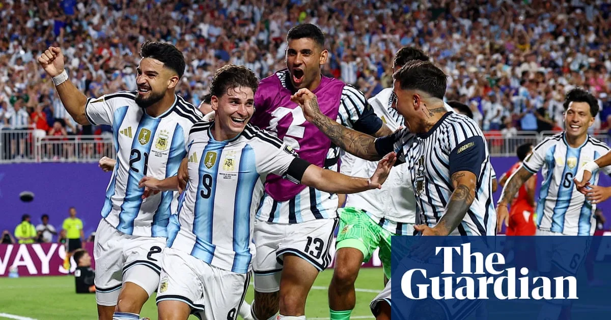 Argentina survive Switzerland to book semifinal with England